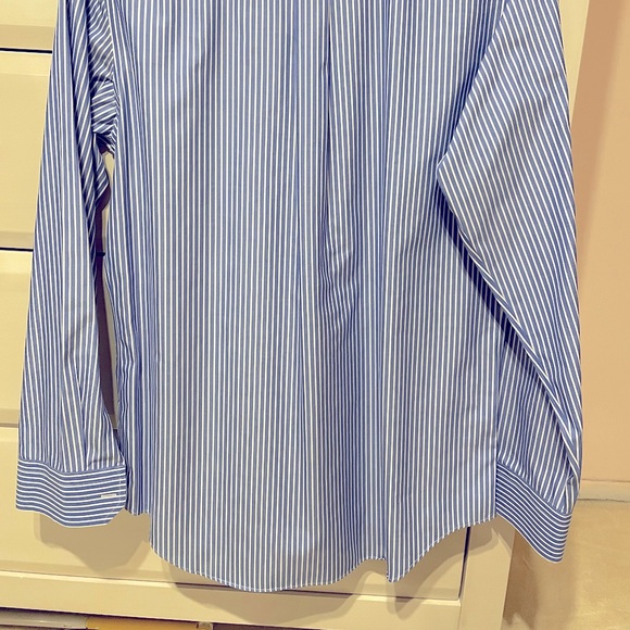 Banana Republic Men’s Dress Shirt - Picture 3 of 4